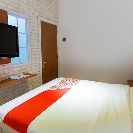Super Oyo 3109 Point Inn Jakarta Eksteriør bilde