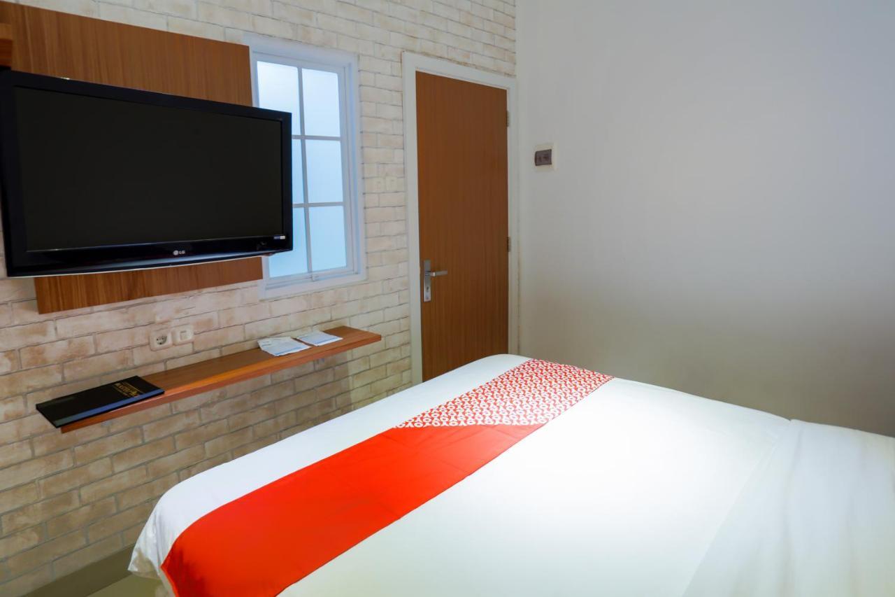 Super Oyo 3109 Point Inn Jakarta Eksteriør bilde